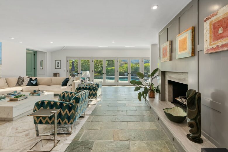 Mulholland Canyon Retreat with Pool & Guest House - Los Angeles, California