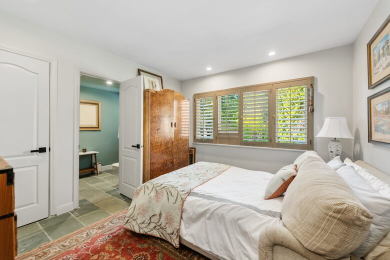 Mulholland Canyon Retreat with Pool & Guest House - Los Angeles, California