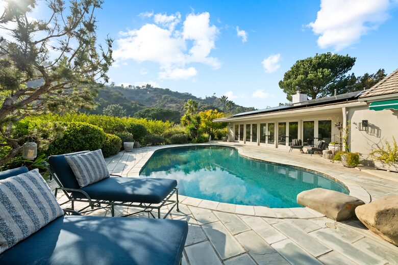 Mulholland Canyon Retreat with Pool & Guest House - Los Angeles, California