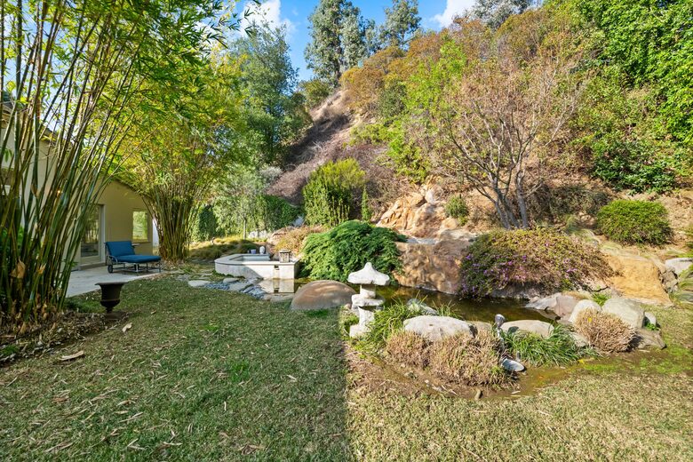 Mulholland Canyon Retreat with Pool & Guest House - Los Angeles, California