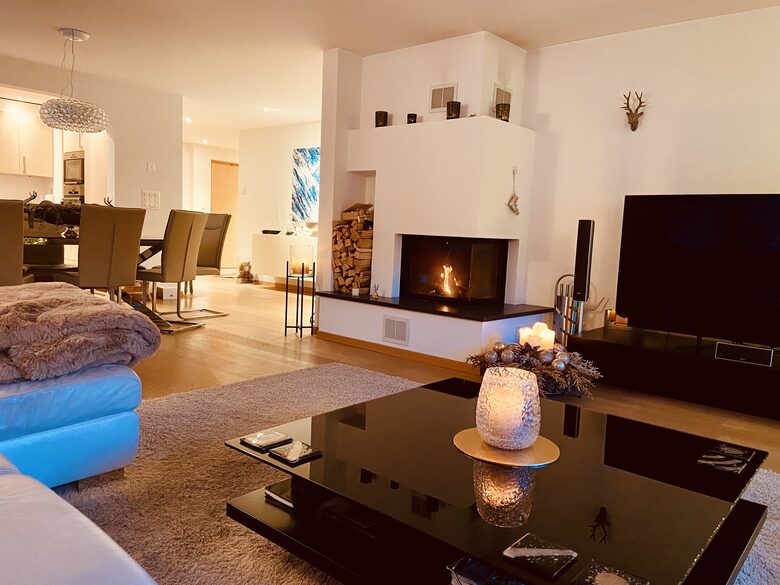 Luxury 3 BR Apartment in Traditional Alpine Ski Chalet - Klosters, Switzerland