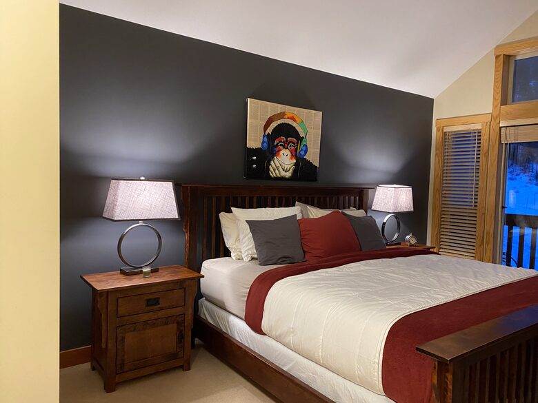 Greywolf Golf Course Retreat with Ski Access - Invermere, Canada