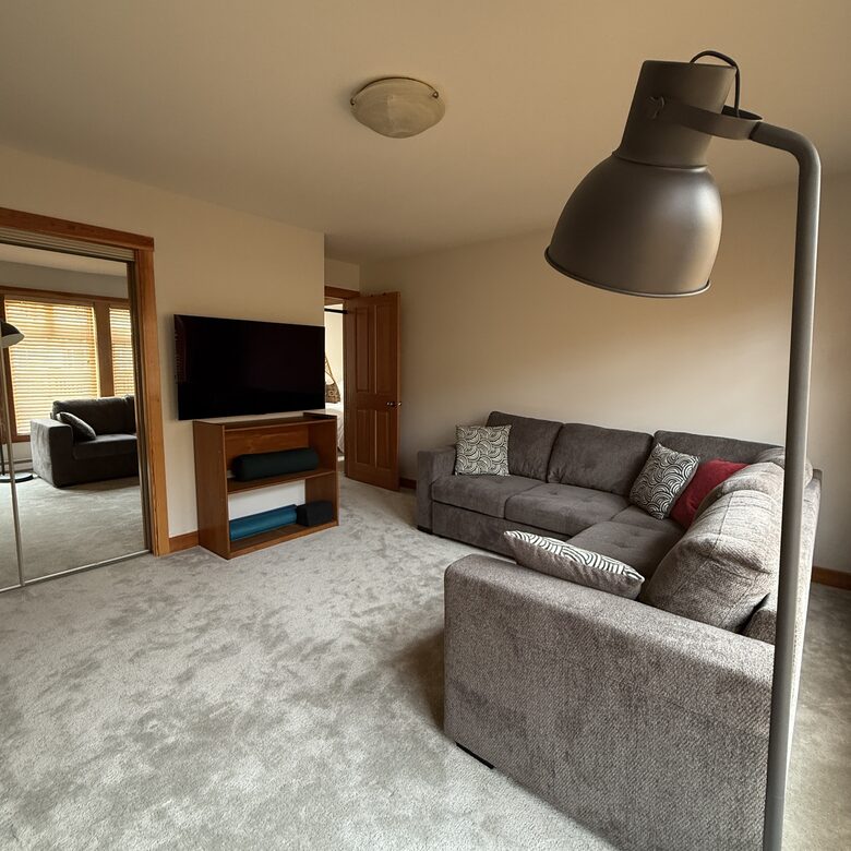 Greywolf Golf Course Retreat with Ski Access - Invermere, Canada