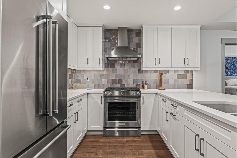 Spring Creek Mountain View Retreat - Canmore, Canada