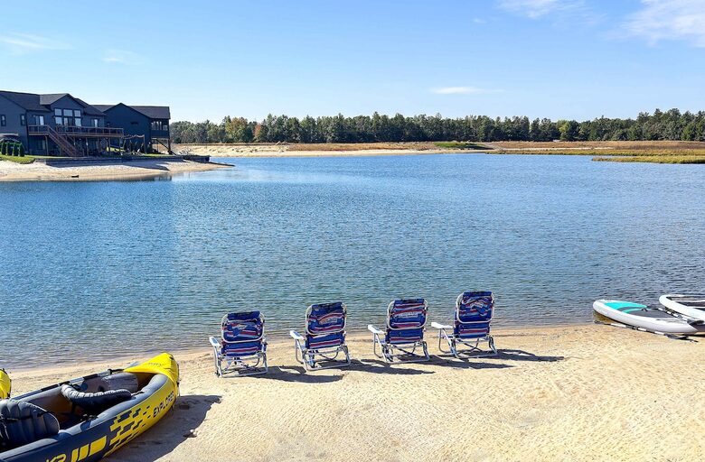 Wisconsin Lake House with Beach & Game Room - New Lisbon, Wisconsin