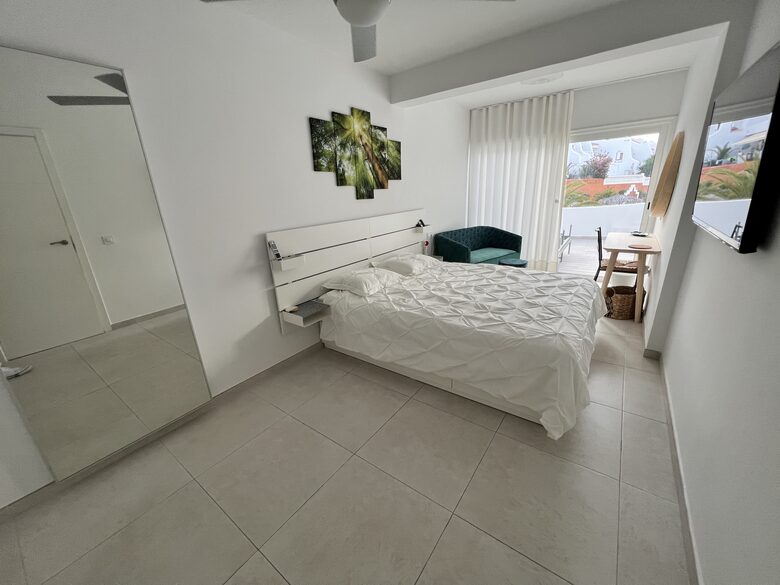 A Refined Apartment with Ocean Views - San Miguel de Abona, Spain