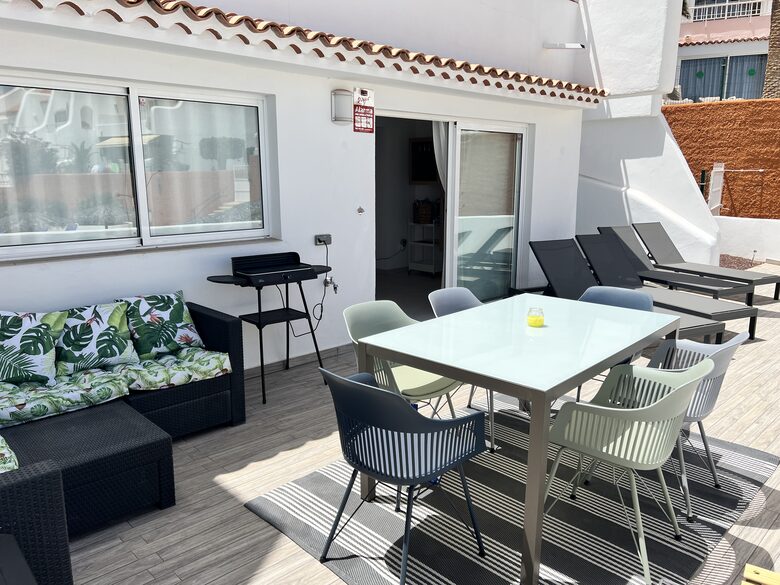 A Refined Apartment with Ocean Views - San Miguel de Abona, Spain