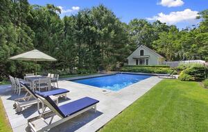 Modern Hamptons Retreat on 1 Acre Near Beach & Village - Westhampton, New York