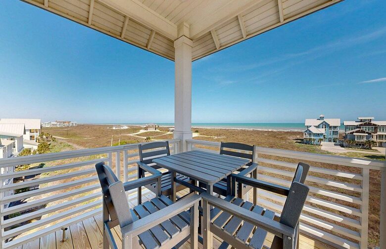 Gulf View Tower Retreat in Port Aransas - Port Aransas, Texas