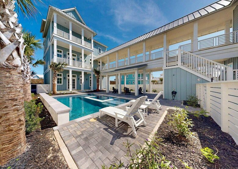 Gulf View Tower Retreat in Port Aransas - Port Aransas, Texas
