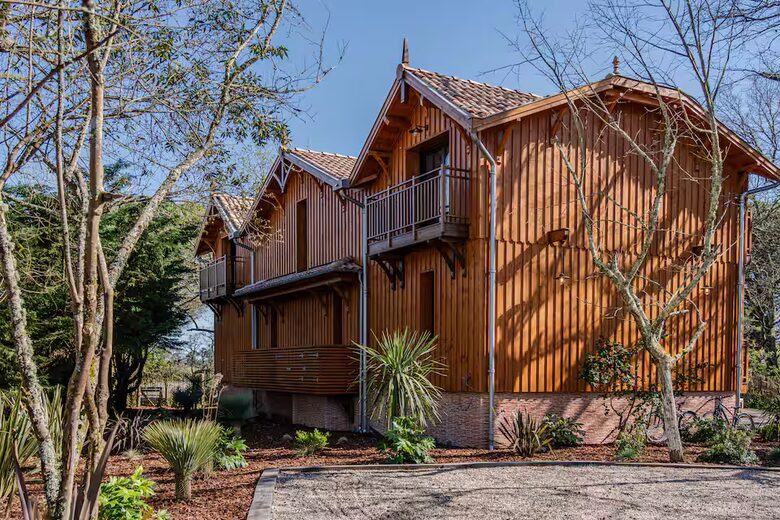 The Pines & The Bassin | An Exclusive Waterfront Villa - Arès, France