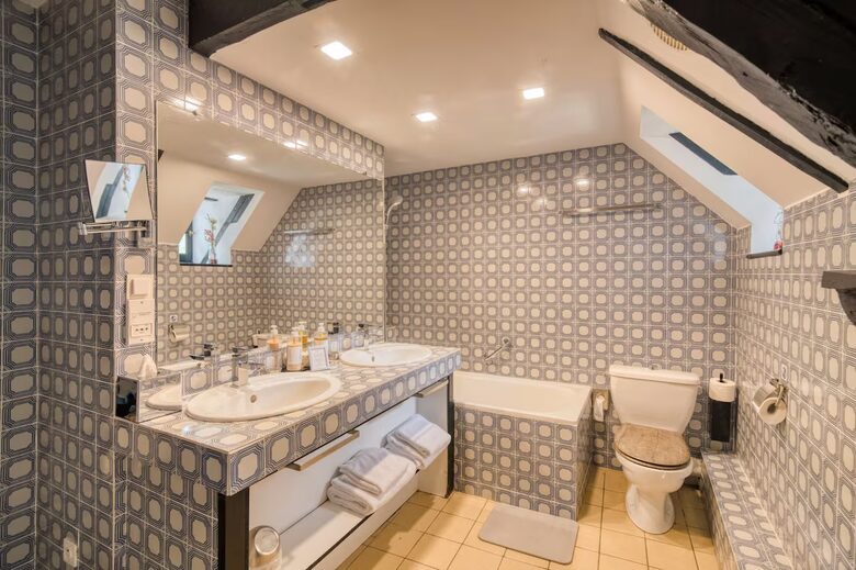 Timeless Elegance in the French Countryside - La Fouillade, France