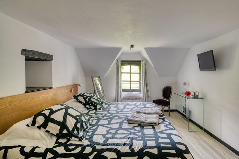 Timeless Elegance in the French Countryside - La Fouillade, France