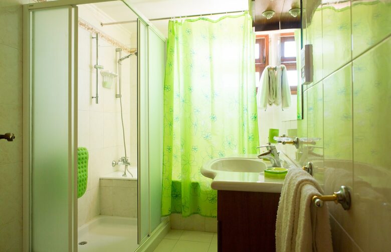 Refined Madeira Villa | Harbor and Mountain Scenery - Funchal, Portugal