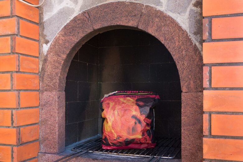 Refined Madeira Villa | Harbor and Mountain Scenery - Funchal, Portugal