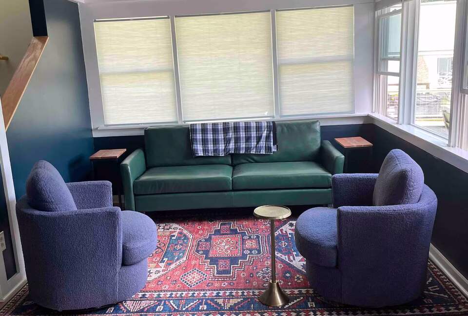 Modern Lakeside Escape Near Middlebury - Salisbury, Vermont