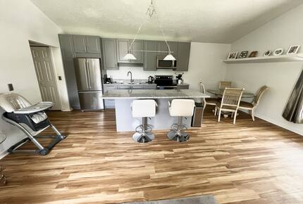 Waterside Elegance Near Disney - Kissimmee, Florida