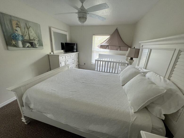 Waterside Elegance Near Disney - Kissimmee, Florida