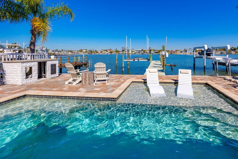 Intracoastal Oasis at Indian Rocks Beach - Indian Rocks Beach, Florida