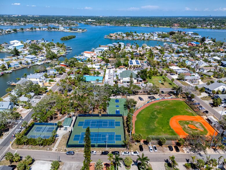 Intracoastal Oasis at Indian Rocks Beach - Indian Rocks Beach, Florida