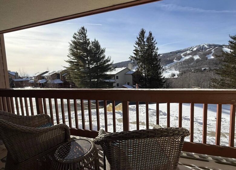 Cozy Ski-Inspired Escape at Mount Snow - West Dover, Vermont