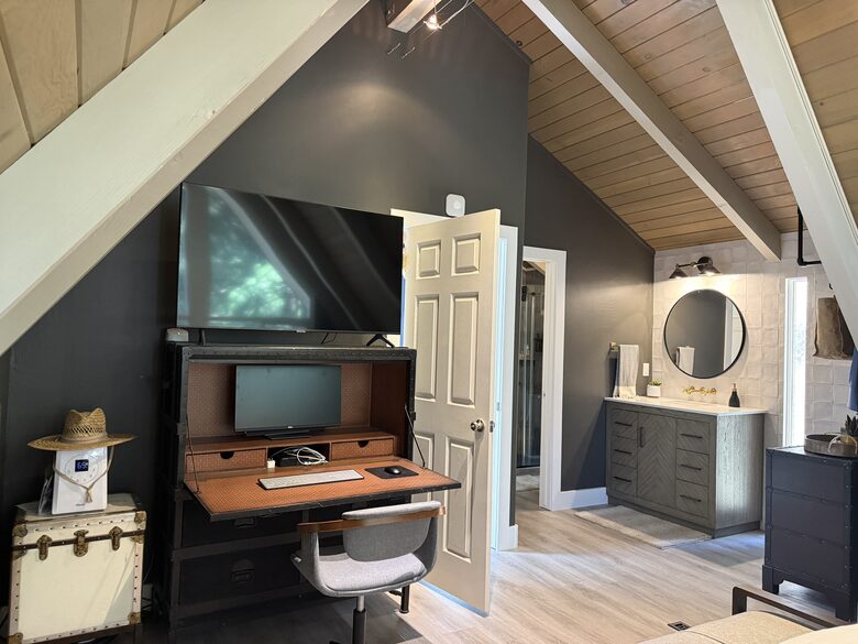 A-Frame Modern Mountain Retreat in Lake Arrowhead - Lake Arrowhead, California