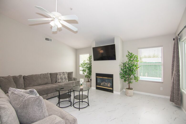 Spacious Scottsdale Escape Near Papago Park - Scottsdale, Arizona