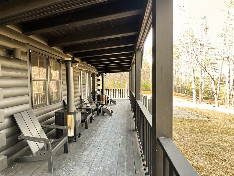 Private Catskills Log Retreat Near Woodstock - Bearsville, New York