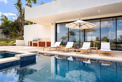 Caribbean Luxury Haven in Rose Hall Golf Community - Montego Bay, Jamaica