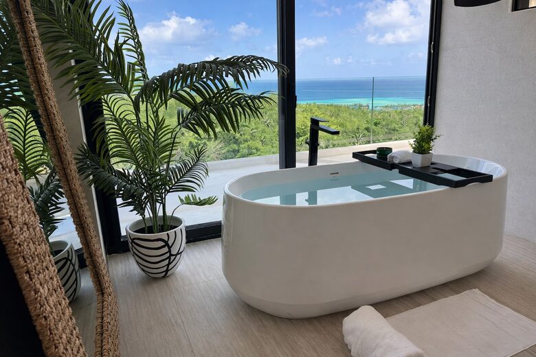 Caribbean Luxury Haven in Rose Hall Golf Community - Montego Bay, Jamaica