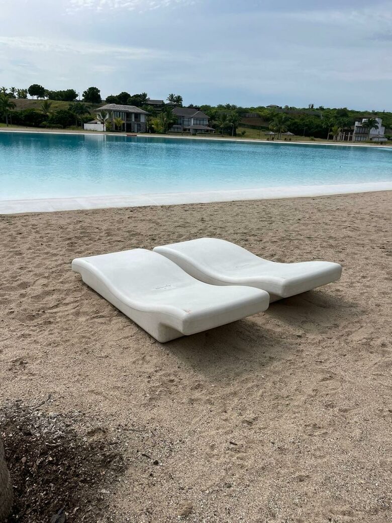 A Hidden Paradise Above the Crystal Lagoon - Santa Elena Canton, Ecuador