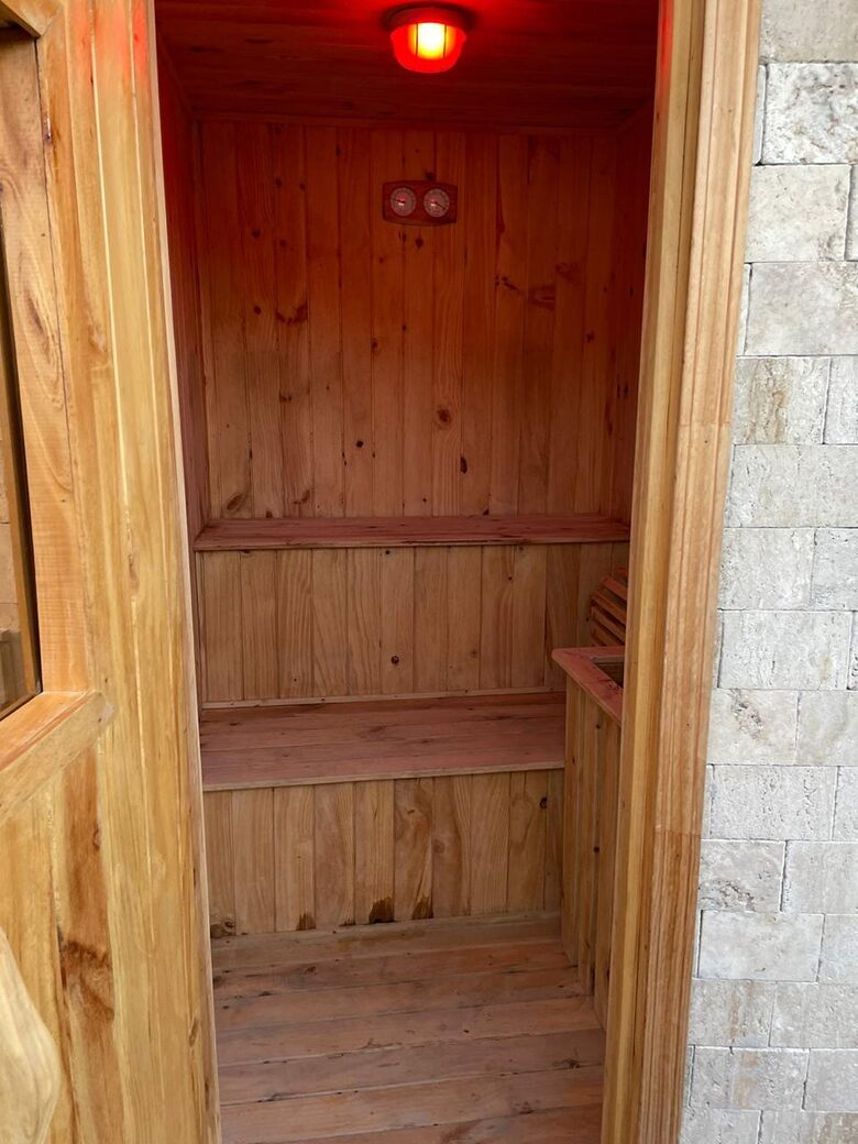 A Hidden Paradise Above the Crystal Lagoon - Santa Elena Canton, Ecuador