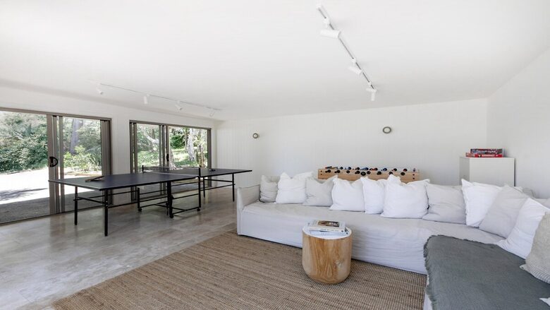 Oceanview Architectural Retreat at MacMasters Beach - Macmasters Beach, Australia