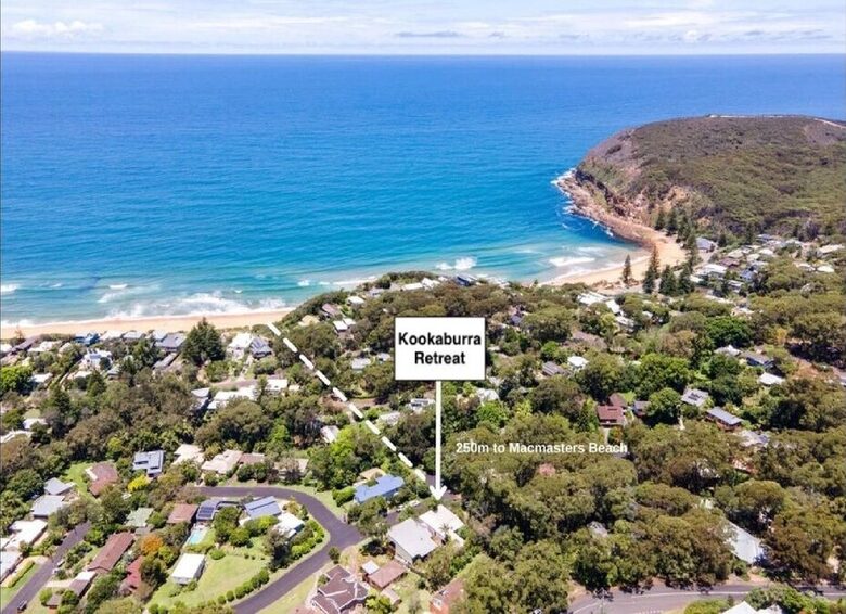 Oceanview Architectural Retreat at MacMasters Beach - Macmasters Beach, Australia