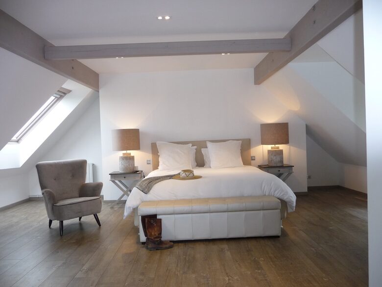 18th Century Inspired Getaway Adjoining a Castle Estate - Saint-Germain-du-Bois, France