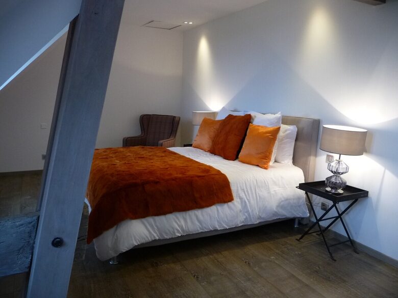 18th Century Inspired Getaway Adjoining a Castle Estate - Saint-Germain-du-Bois, France