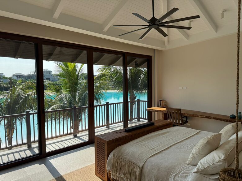 A Hidden Paradise Above the Crystal Lagoon - Santa Elena Canton, Ecuador