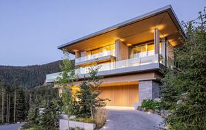 Whistler Architectural Mountain Sanctuary - Whistler, Canada
