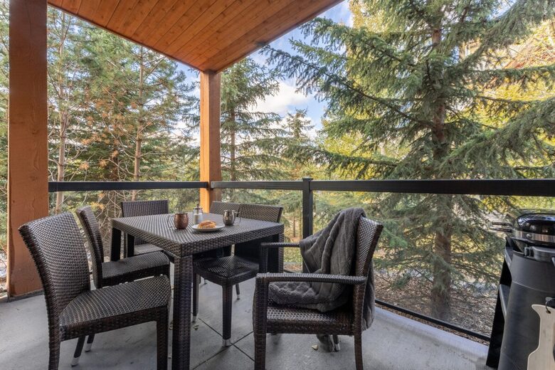 Canmore Mountain Retreat at Solara Resort - Canmore, Canada