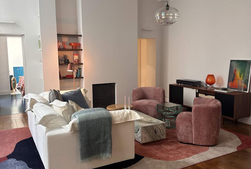 A Refined Marais Retreat with Mezzanine Charm - Paris, France