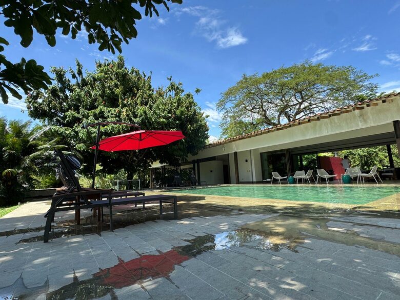 Luxury Villa Pool and garden - Bolombolo, Colombia