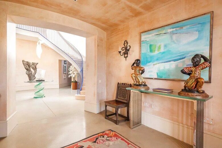 An Exclusive Estate in the Heart of the English Countryside - Shaftesbury, United Kingdom