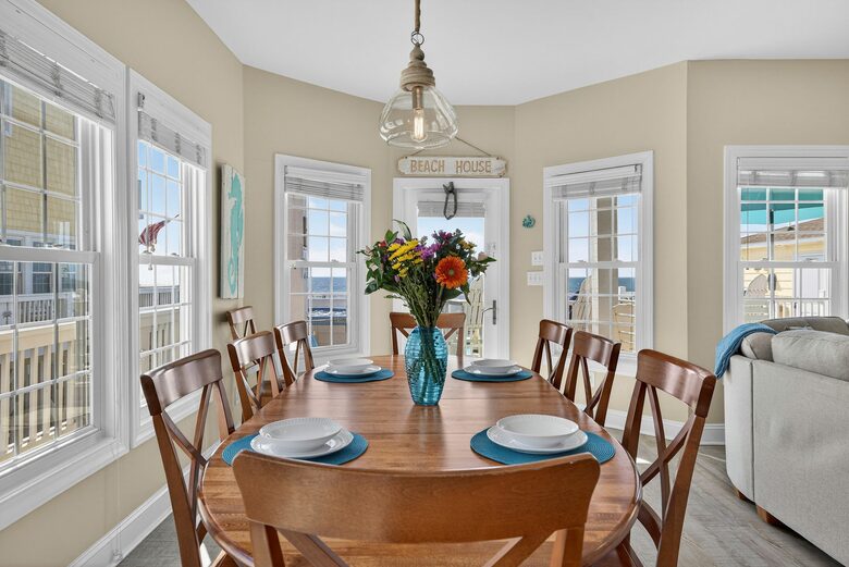 Oceanfront- Heated Pool! Private & Hot Tub - North Topsail Beach, North Carolina