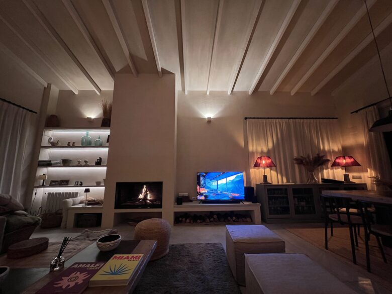 Single-Level Villa with Empordà Views - Palau Sator, Spain