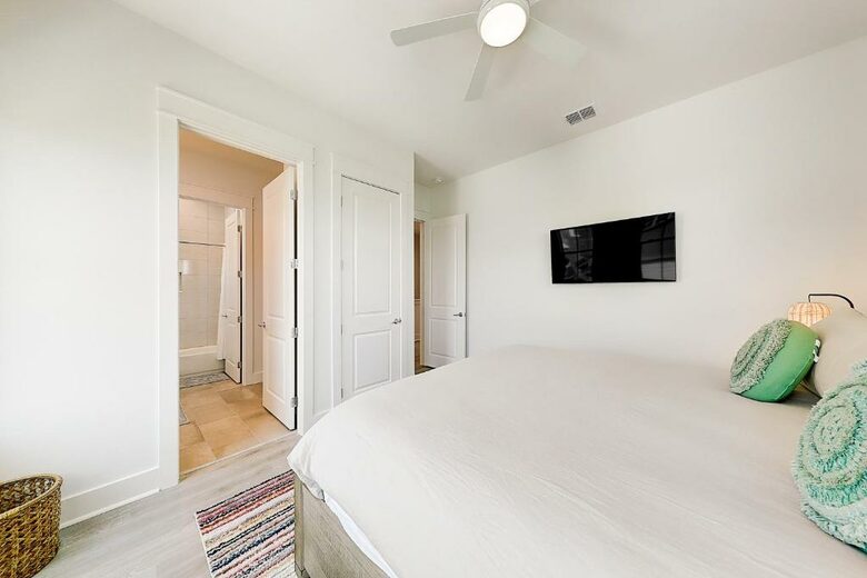 Coastal Escape Overlooking Palmilla’s 9th Hole - Port Aransas, Texas