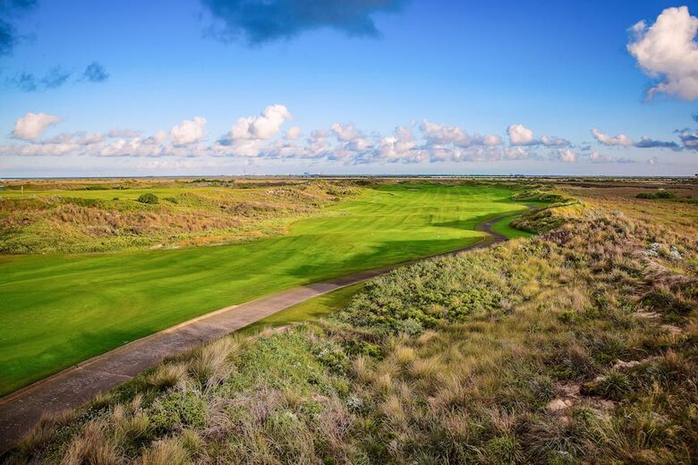 Coastal Escape Overlooking Palmilla’s 9th Hole - Port Aransas, Texas