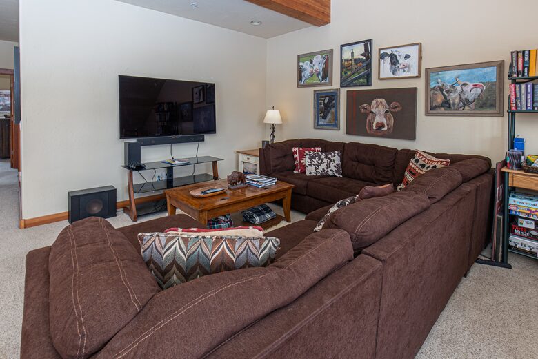 Ski-In/Ski-Out Townhome Steps from Lift at Purgatory - Durango, Colorado