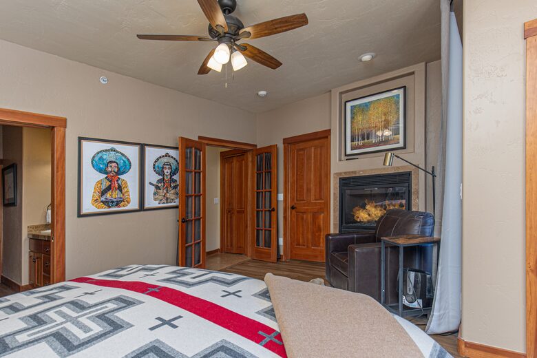 Ski-In/Ski-Out Townhome Steps from Lift at Purgatory - Durango, Colorado