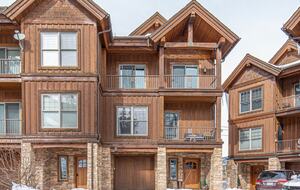 Ski-In/Ski-Out Townhome Steps from Lift at Purgatory - Durango, Colorado