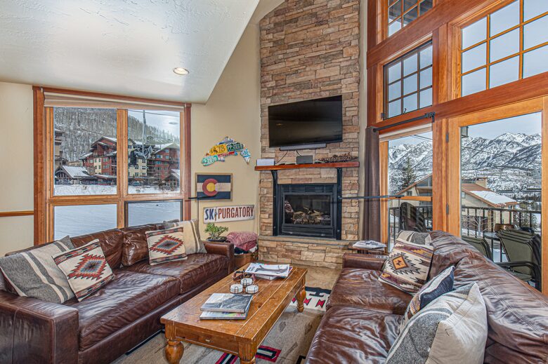 Ski-In/Ski-Out Townhome Steps from Lift at Purgatory - Durango, Colorado
